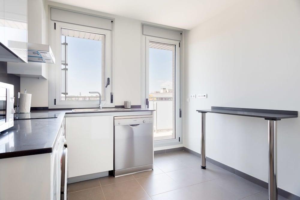 Olala Port Forum Apartments Sant Adria de Besos Εξωτερικό φωτογραφία